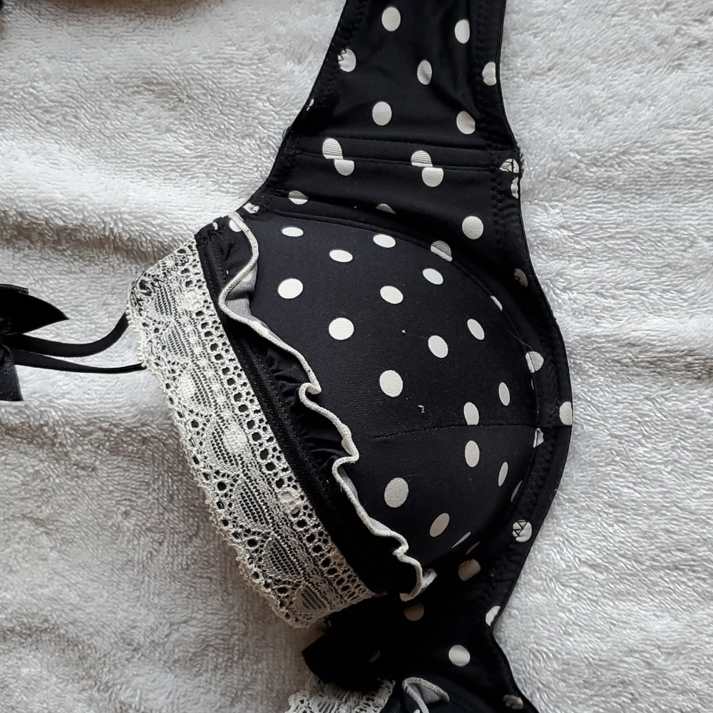 Lacy Black Polkadot Hunkemoller Bra Size 36B - Picture 2 of 4